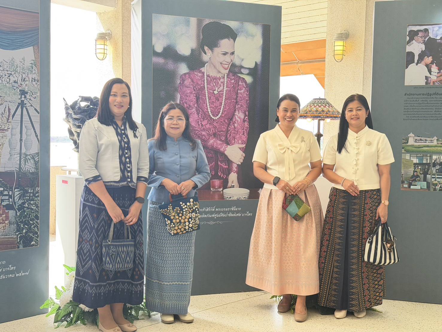 title - ปฏิรูปที่ดินจังหวัดเพชรบุรี ร่วมงาน 